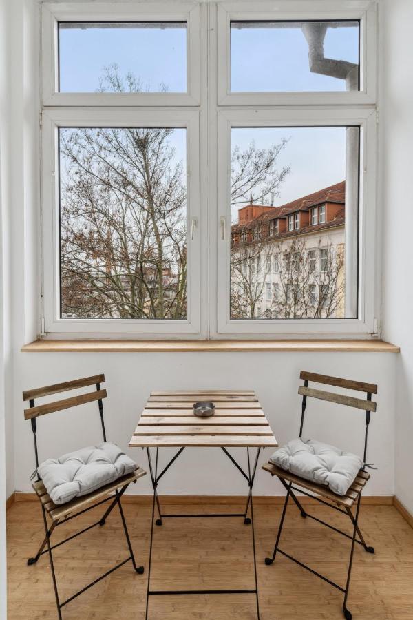 Apartment Fuer 13 Gaeste, 5 Schlafzimmer, 2 Baeder, 2 Loggia'S, Leipzig Zentrum Ost エクステリア 写真