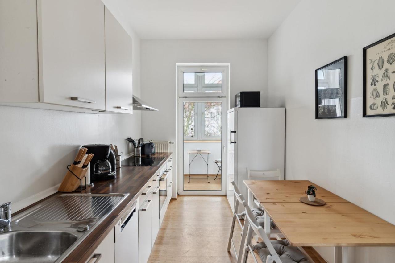 Apartment Fuer 13 Gaeste, 5 Schlafzimmer, 2 Baeder, 2 Loggia'S, Leipzig Zentrum Ost エクステリア 写真